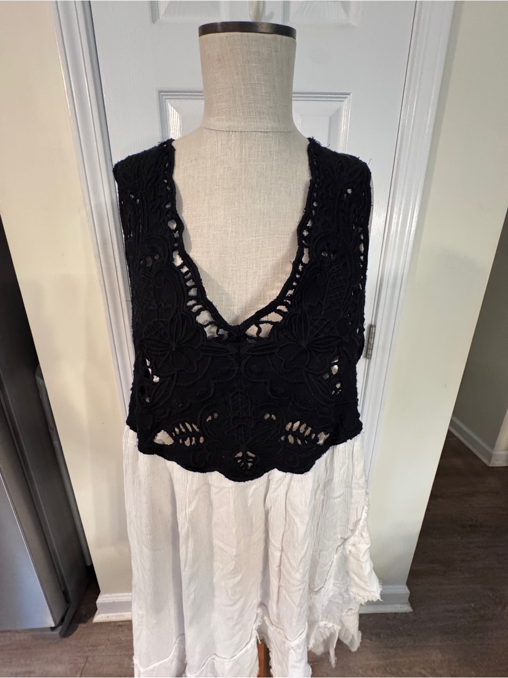 Free People Kissed By The Waves Dress S Black Ivory Lace Open Back Boho Mini - Picture 6 of 12